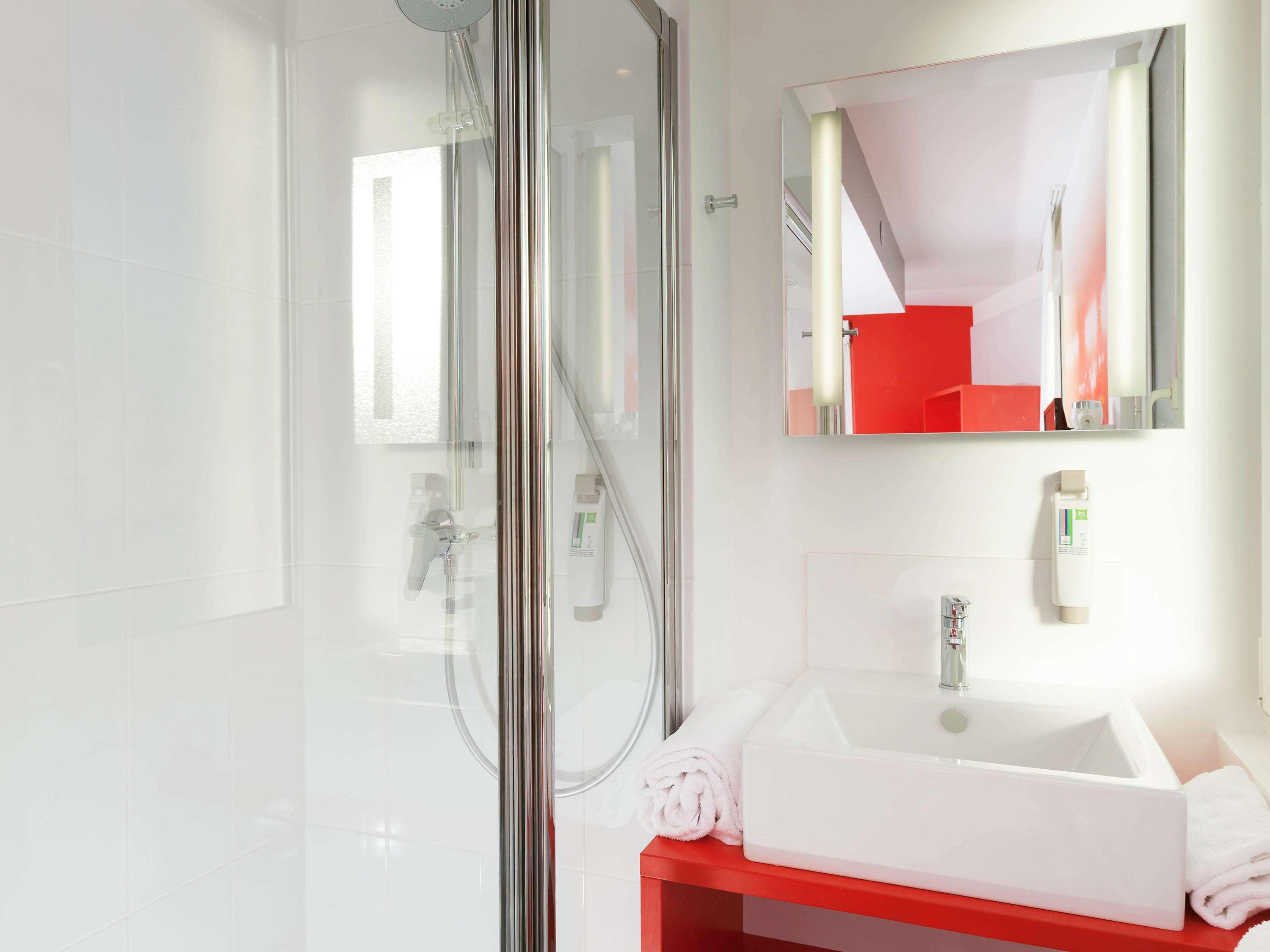 Ibis Styles Vannes Gare Centre Eksteriør billede