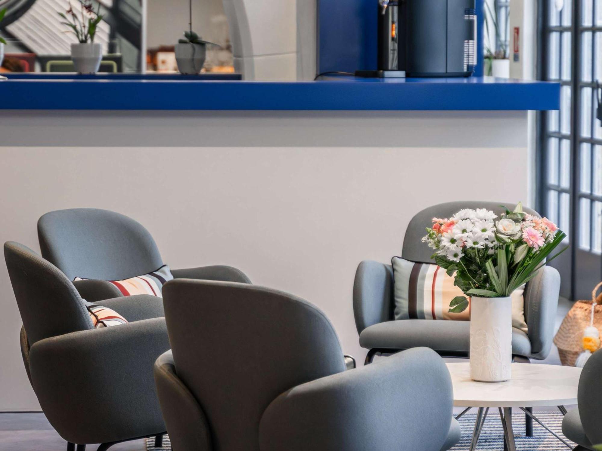 Ibis Styles Vannes Gare Centre Eksteriør billede