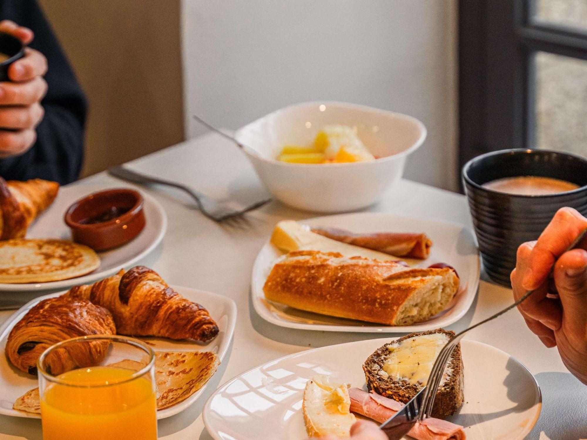 Ibis Styles Vannes Gare Centre Eksteriør billede