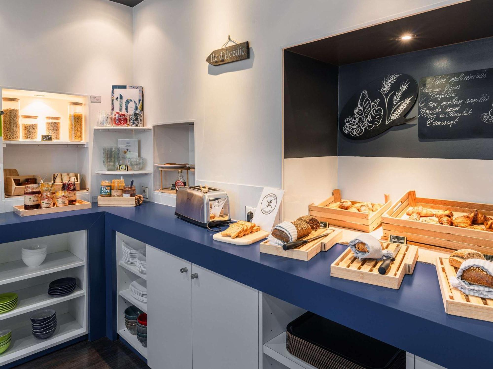 Ibis Styles Vannes Gare Centre Eksteriør billede