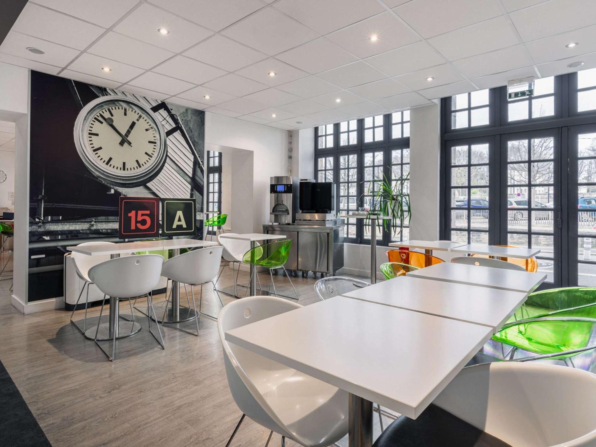Ibis Styles Vannes Gare Centre Eksteriør billede